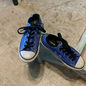 Kids purple Converse size 1